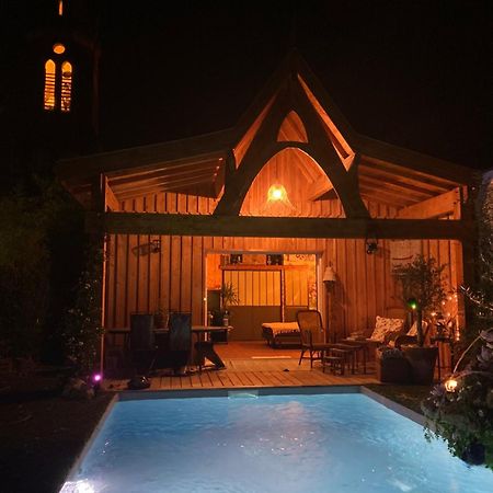 Chalet Atypique Vue Piscine Chauffee Gujan-Mestras Exteriér fotografie